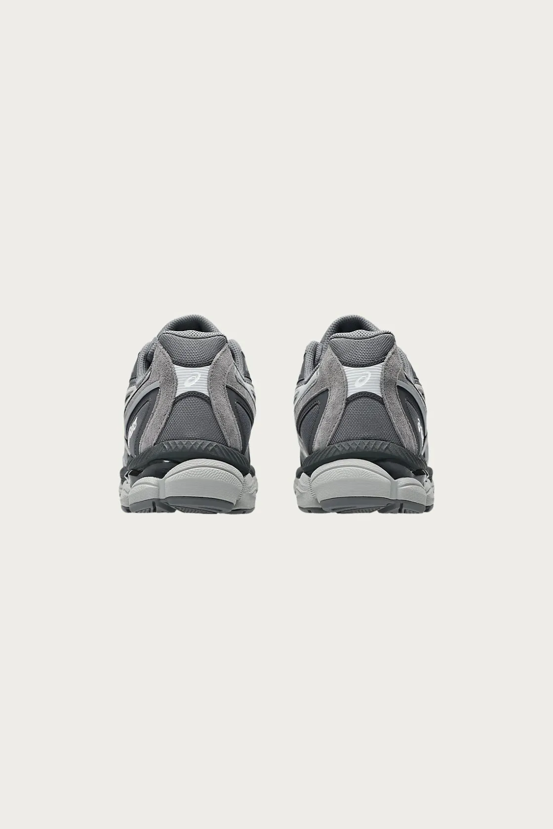 Footwear<ASICS Gel-NYC 2055 - Carbon/Cement Grey
