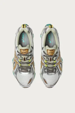 Footwear<ASICS Gel-Quantum Kinetic - White/Khaki