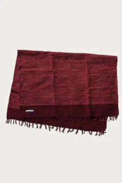 Homegoods<Puebco Handloomed Recycled Yarn Rug - Burgundy