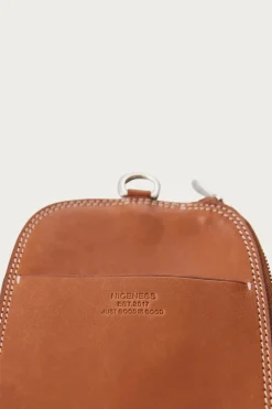 Accessories<Niceness Klaus Gadget Case - Cognac