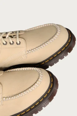 Footwear<Dr. Martens Lowell - Buttersoft Light Tan