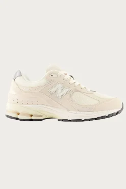 Footwear<New Balance 2002R - Calm Taupe/Angora/Silver