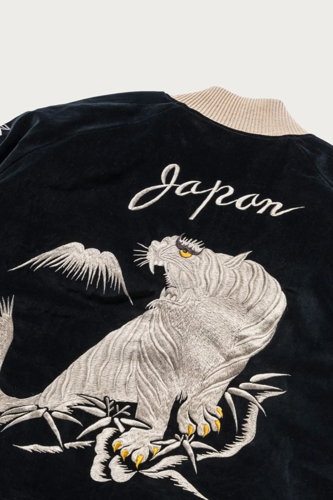 Coats, Jackets, And Vests<The Real McCoys Souvenir Suka Jacket - Tiger & Eagle
