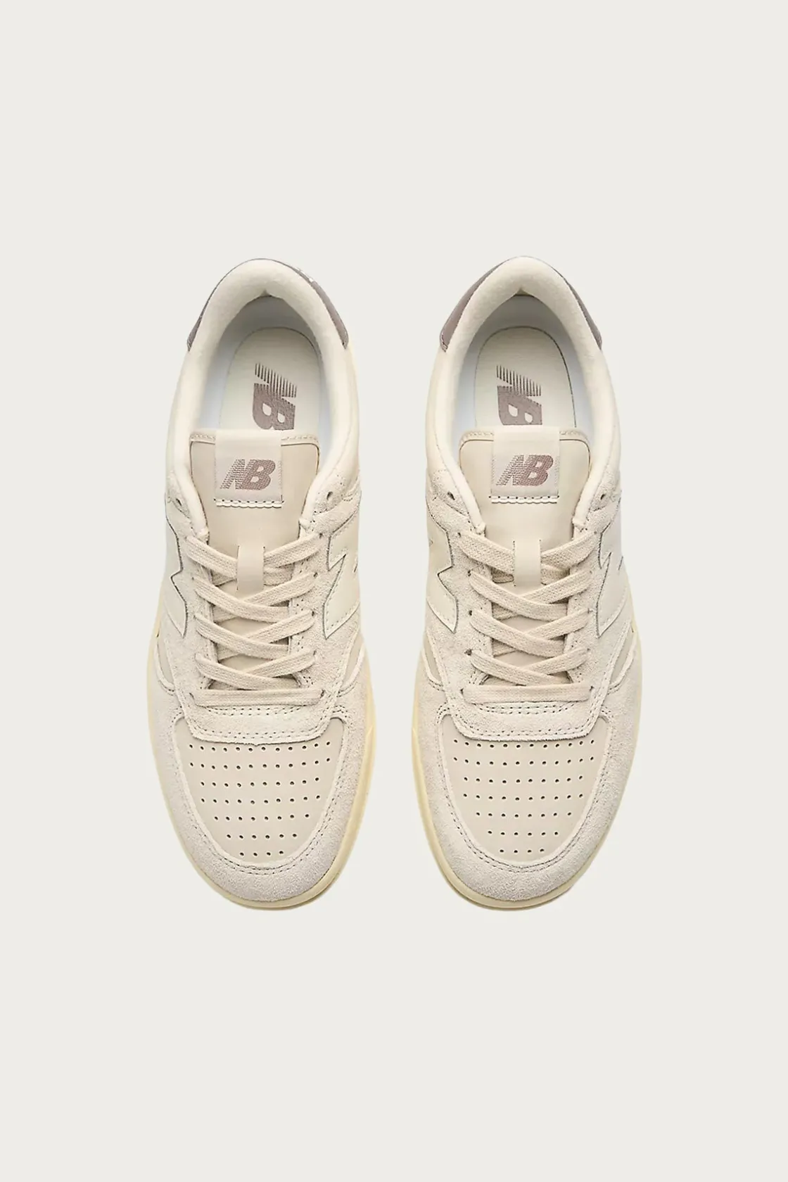 Footwear<New Balance T500 - Bisque/Linen