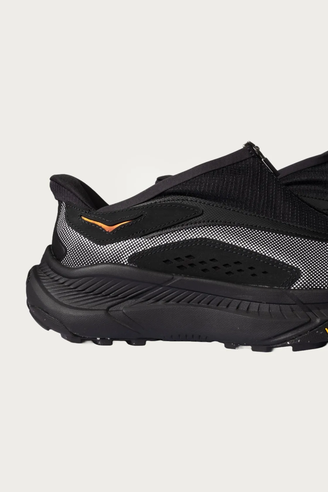 Footwear<HOKA U Project Transport TS - Black/White