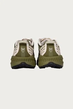Footwear<HOKA U Speedgoat 2 - Moss Green/Rose Cream